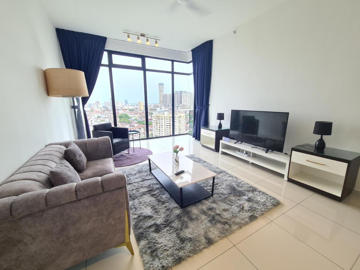 Beacon Executive Premium Suite George Town Esterno foto