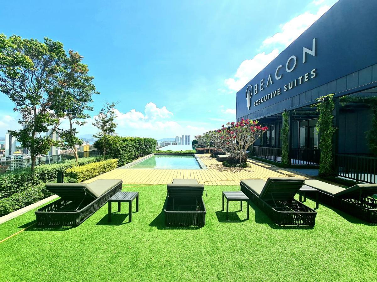 Beacon Executive Premium Suite George Town Esterno foto