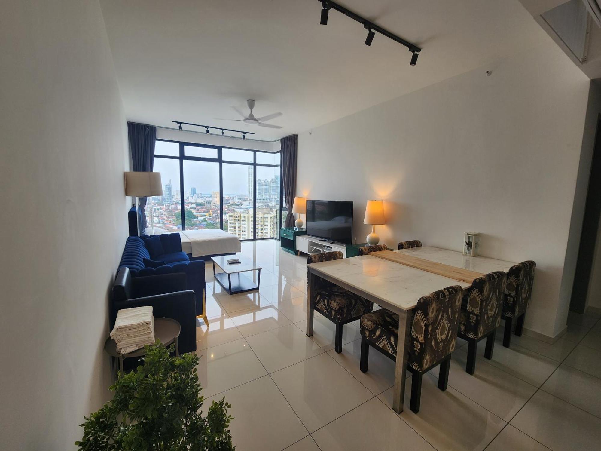 Beacon Executive Premium Suite George Town Esterno foto